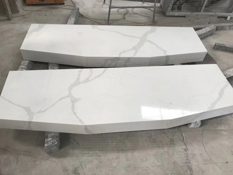AQ738-Calacatta-Lucina-Aurora-Quartz-Countertops-for-Multifamily-Project