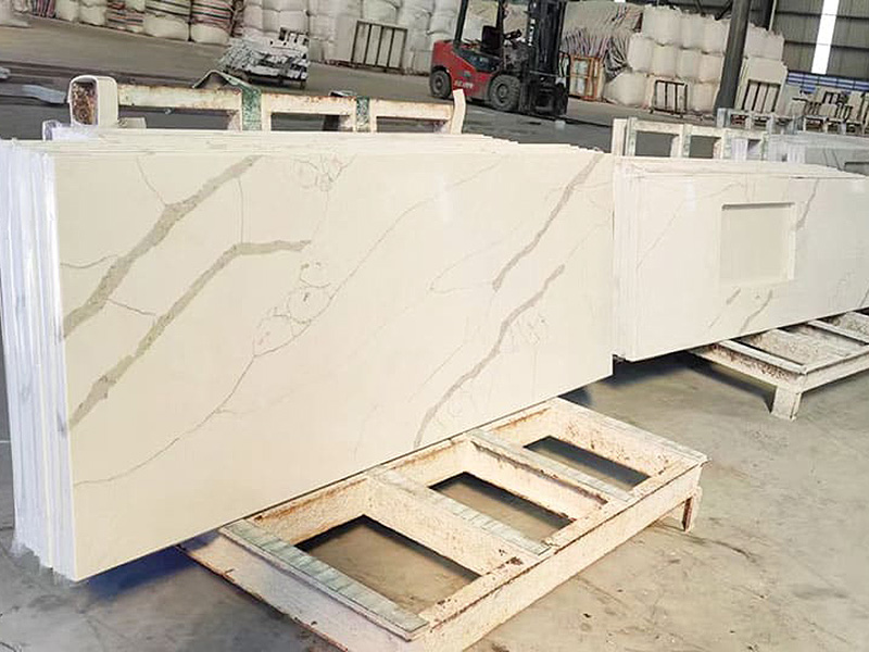 AQ910-Calacatta-Laza-Aurora-Quartz-Prefab-Countertops